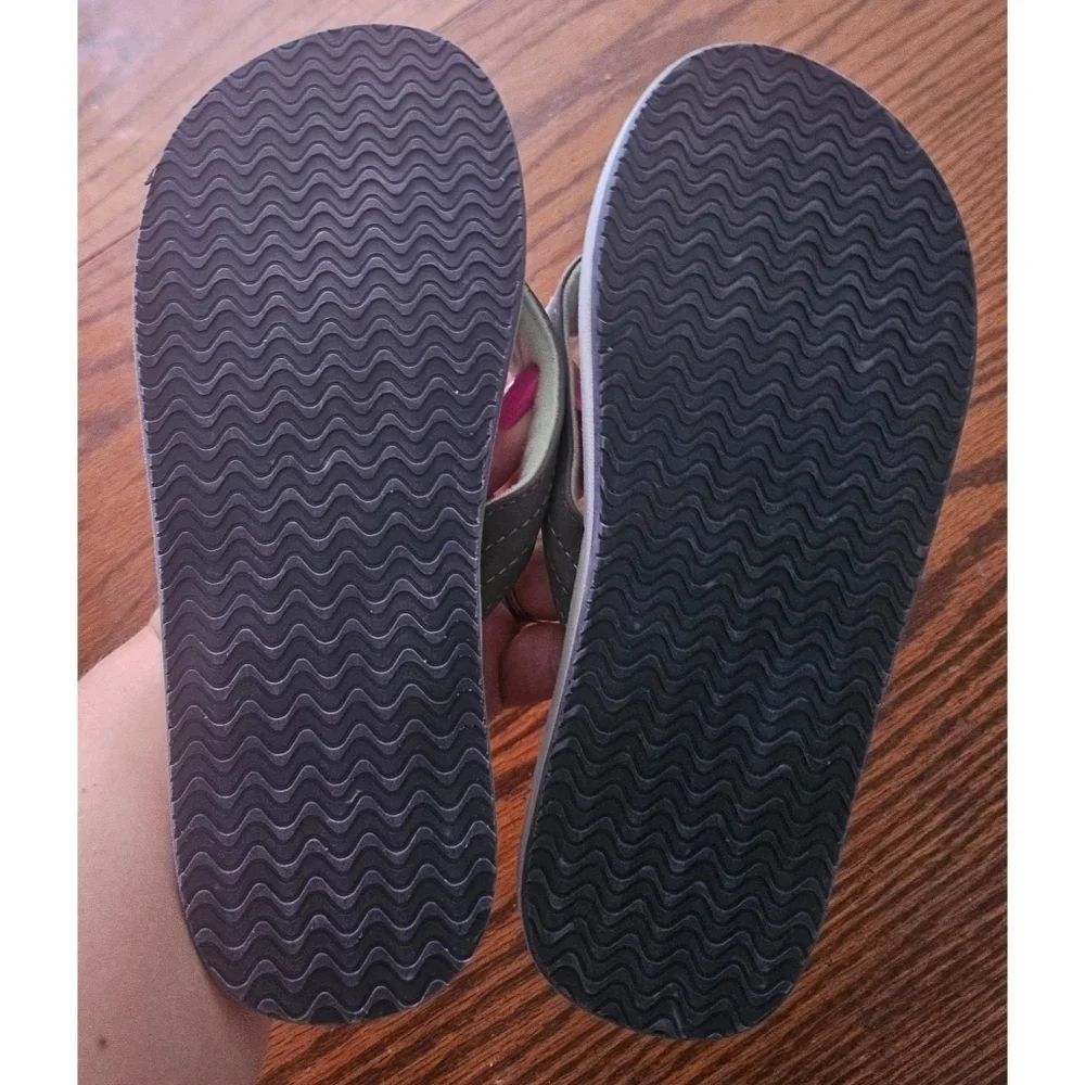 Cat & Jack Youth Boy Surfboard Flip Flops